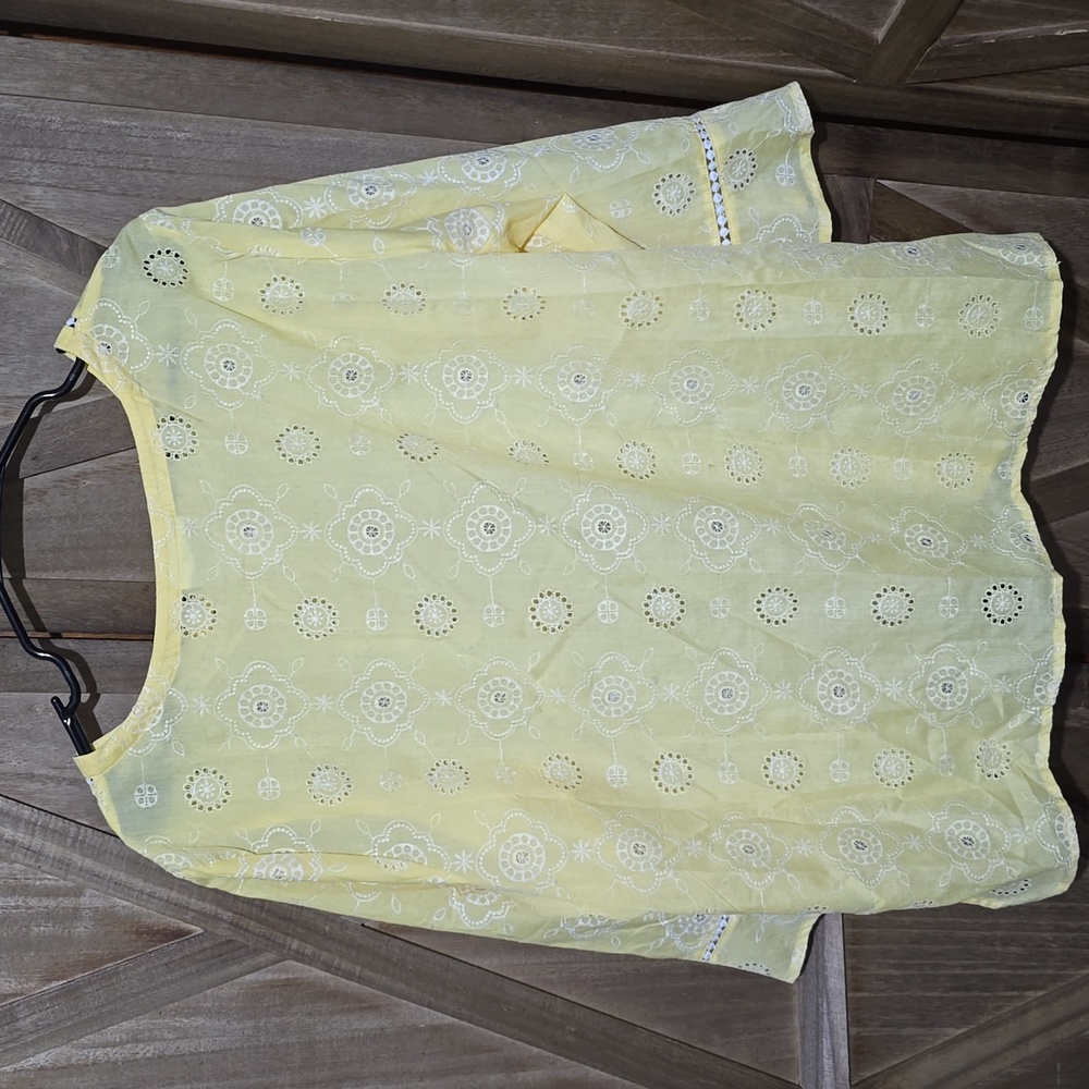 Alfred Dunner Rise And Shine Crew Neck 3/4 Sleeve Embroidered Top Lemon Color XL - Picture 4 of 5